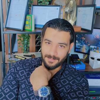 Henkilön Akram avatar