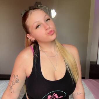 The avatar of Veronica