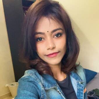 Hình đại diện của Thivya