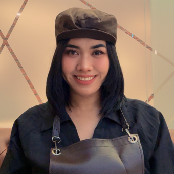 次のアバター： JOYCE