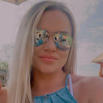 Kerri-louise的头像