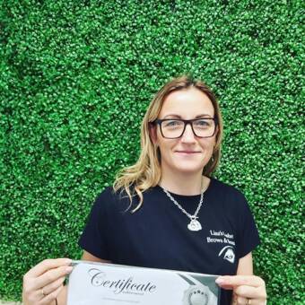 Henkilön Lisa avatar