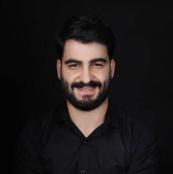 Henkilön 𝐇𝐀𝐙𝐄𝐌🇸🇾🇬🇧 avatar