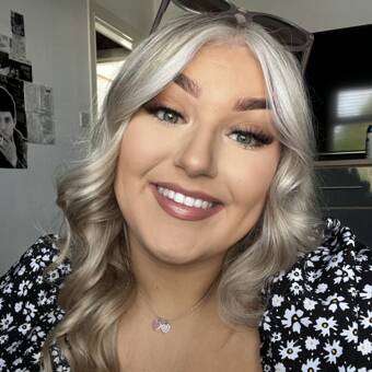 The avatar of Rachel