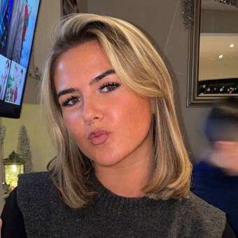 The avatar of Connie