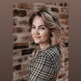 Аватарът на Ash