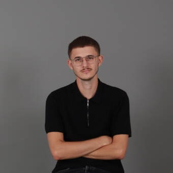 O avatar de László