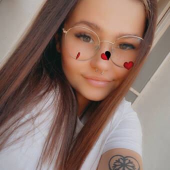 The avatar of Mikayla