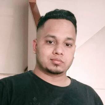 次のアバター： Mohamad