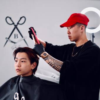 The avatar of James Hov //