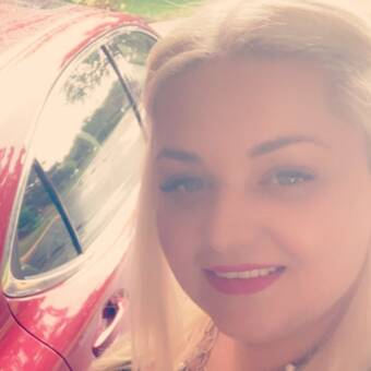 The avatar of Sandra