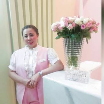 The avatar of Jonalyn