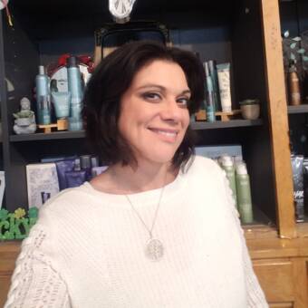 The avatar of Theresa