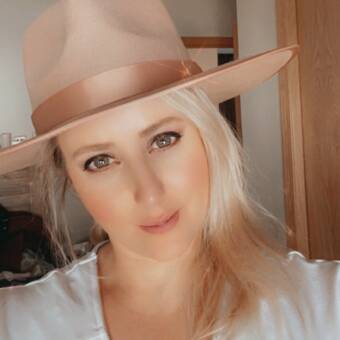 The avatar of Aliscia