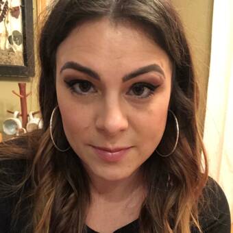 Avatar tilhørende Holly