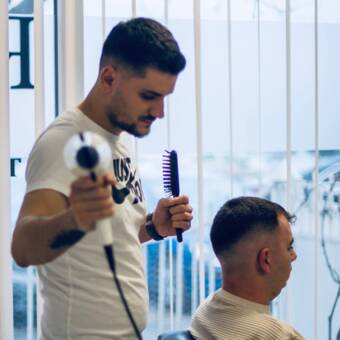 Henkilön Ionut avatar