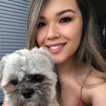 Το avatar του April