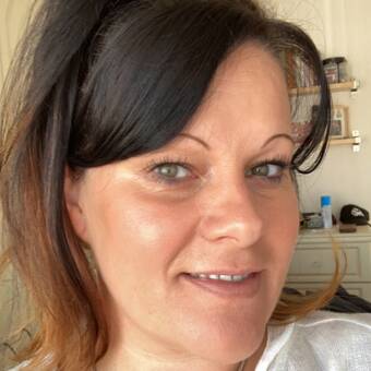 The avatar of Melissa