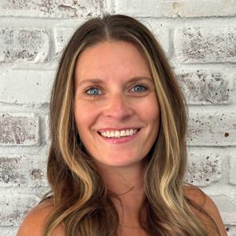 The avatar of Courtney