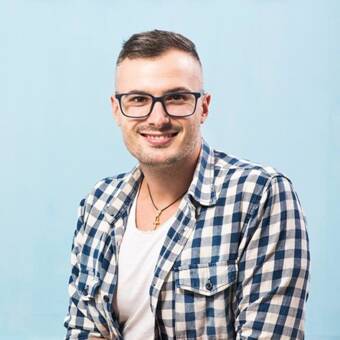 Аватарът на д-р Ангел