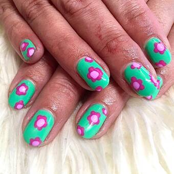 The avatar of Sharon 