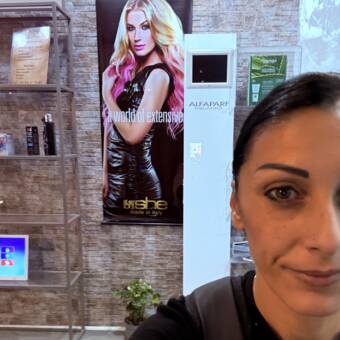 الصورة الرمزية لـ Sabrina