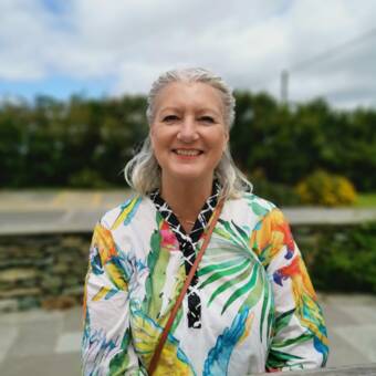 The avatar of Tracey