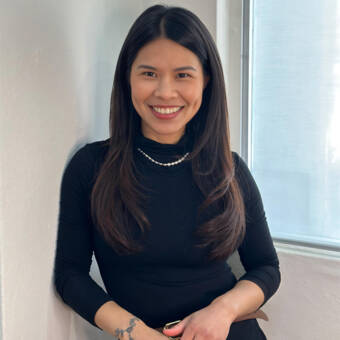 次のアバター： May