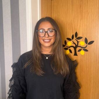 The avatar of Nicole