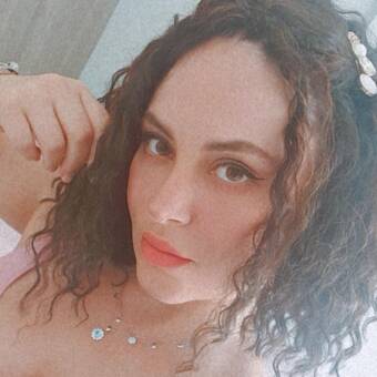 Henkilön Elif avatar