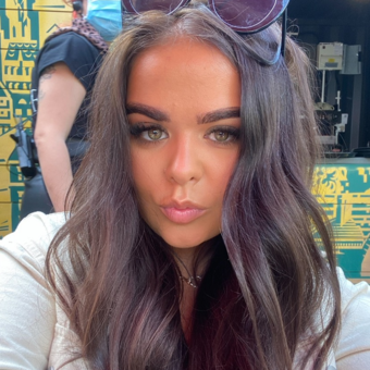 The avatar of Nicole