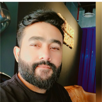 次のアバター： Addu