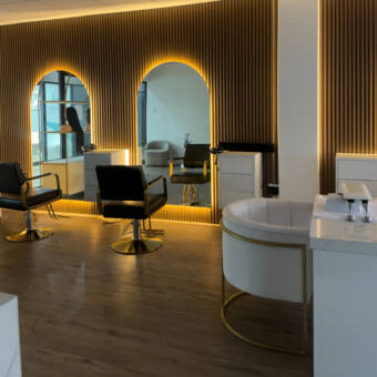 Το avatar του Aura