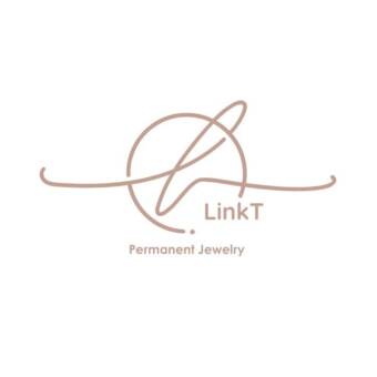 The avatar of Jennifer