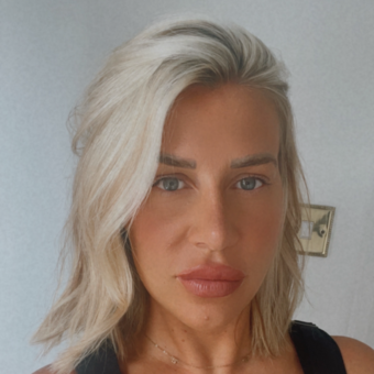 อวตารของ Hollie