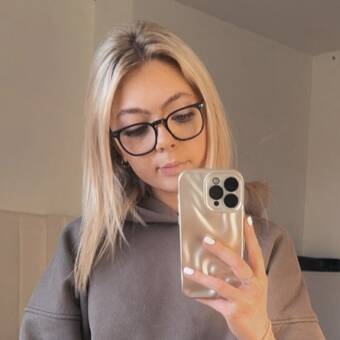 The avatar of Kayleigh