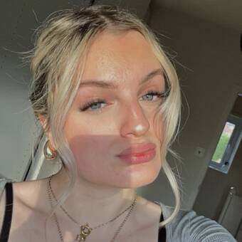 The avatar of Maddie