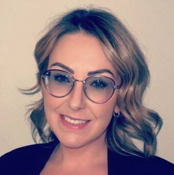 The avatar of María