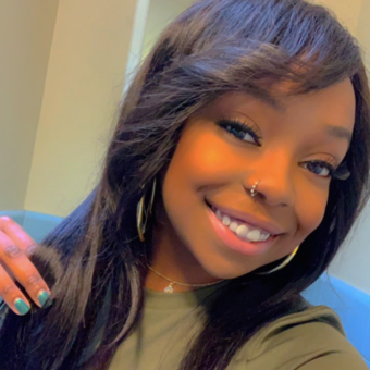 The avatar of Dominique