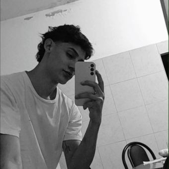 The avatar of Ariel lautaro