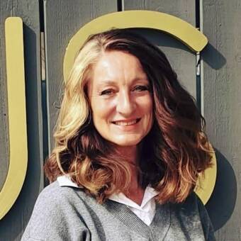 Deborah Gill