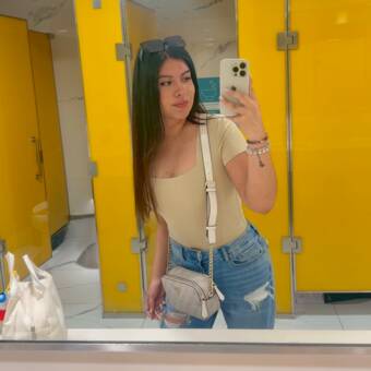 The avatar of Camila