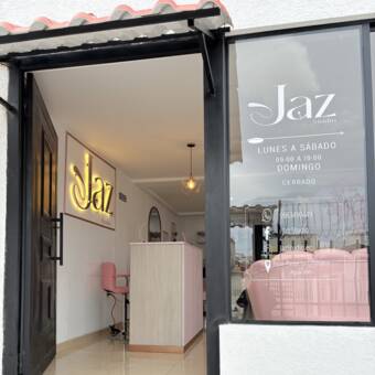 The avatar of Jazmin