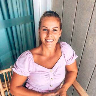 Аватарът на Ellie