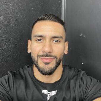 The avatar of Daniel