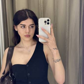 的化身 Polina 🌸