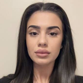 The avatar of Evelina