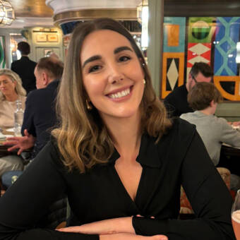 The avatar of Alexandra