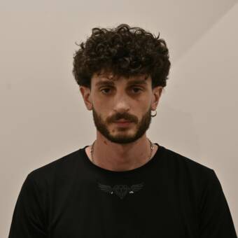 The avatar of Andrea