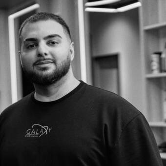 Аватарът на Denis